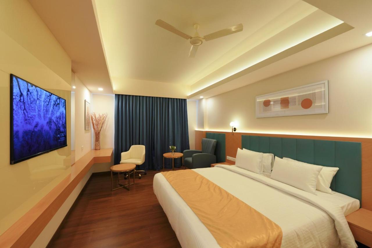 Hotel Turmeric Erode Exterior photo